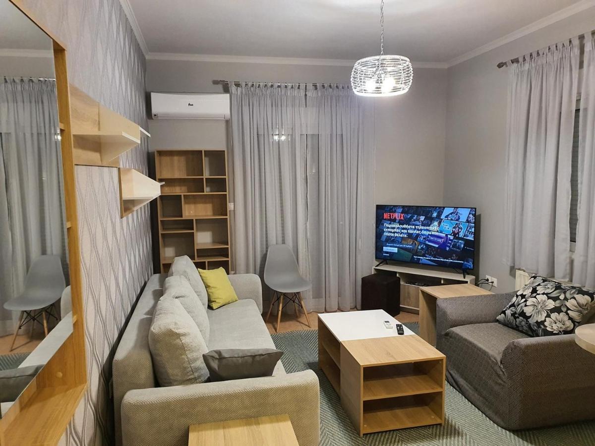 Theos Apartment Dedeağaç Dış mekan fotoğraf