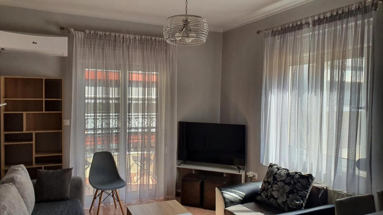 Theos Apartment Dedeağaç Dış mekan fotoğraf