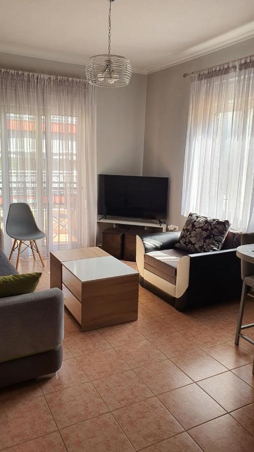 Theos Apartment Dedeağaç Dış mekan fotoğraf