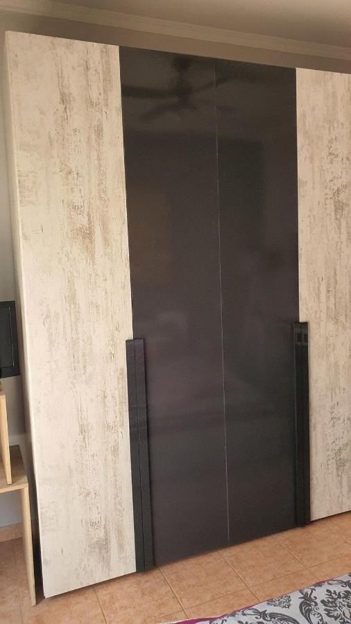 Theos Apartment Dedeağaç Dış mekan fotoğraf