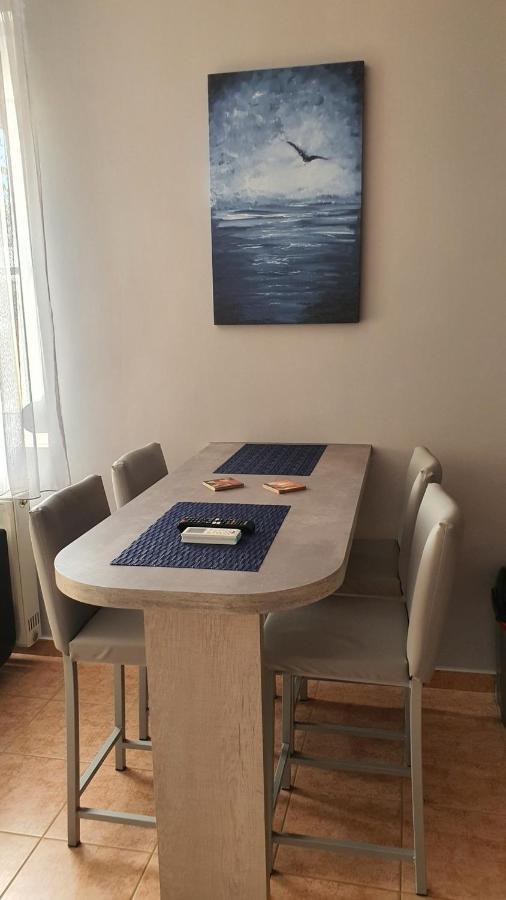 Theos Apartment Dedeağaç Dış mekan fotoğraf