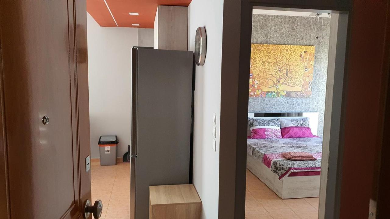 Theos Apartment Dedeağaç Dış mekan fotoğraf