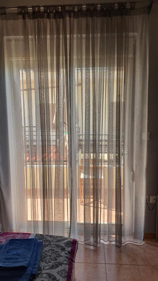 Theos Apartment Dedeağaç Dış mekan fotoğraf
