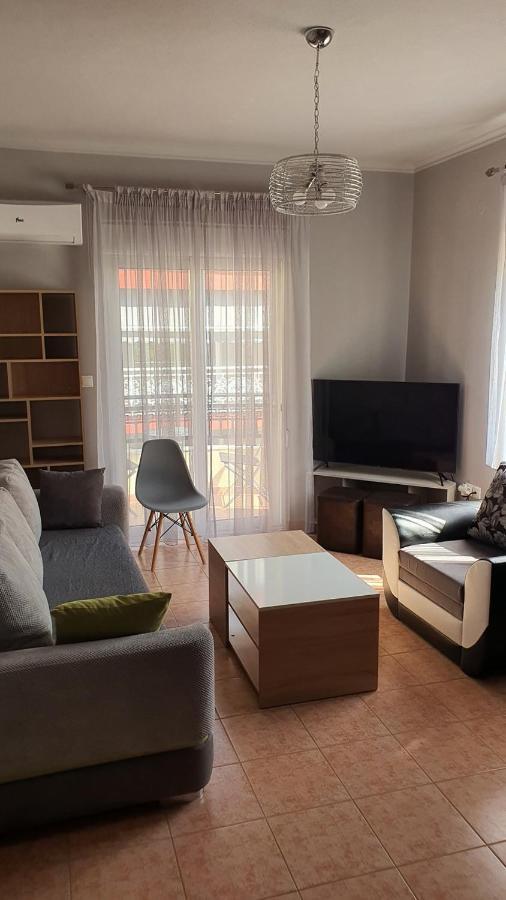 Theos Apartment Dedeağaç Dış mekan fotoğraf